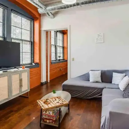 Ny Style Loft With King Bed Apartment